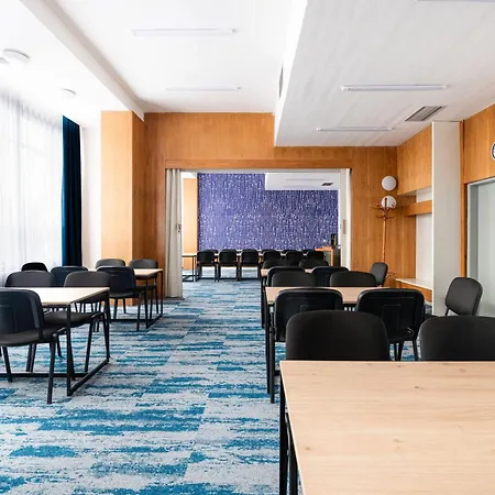 Ibis Styles Relax 3*